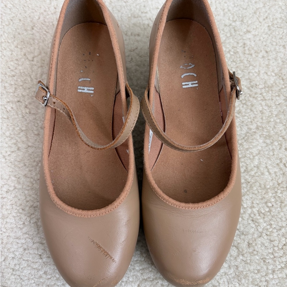 Bloch Girls Tan Buckle Tap Shoes